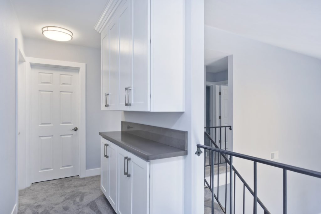 Wall Cabinet